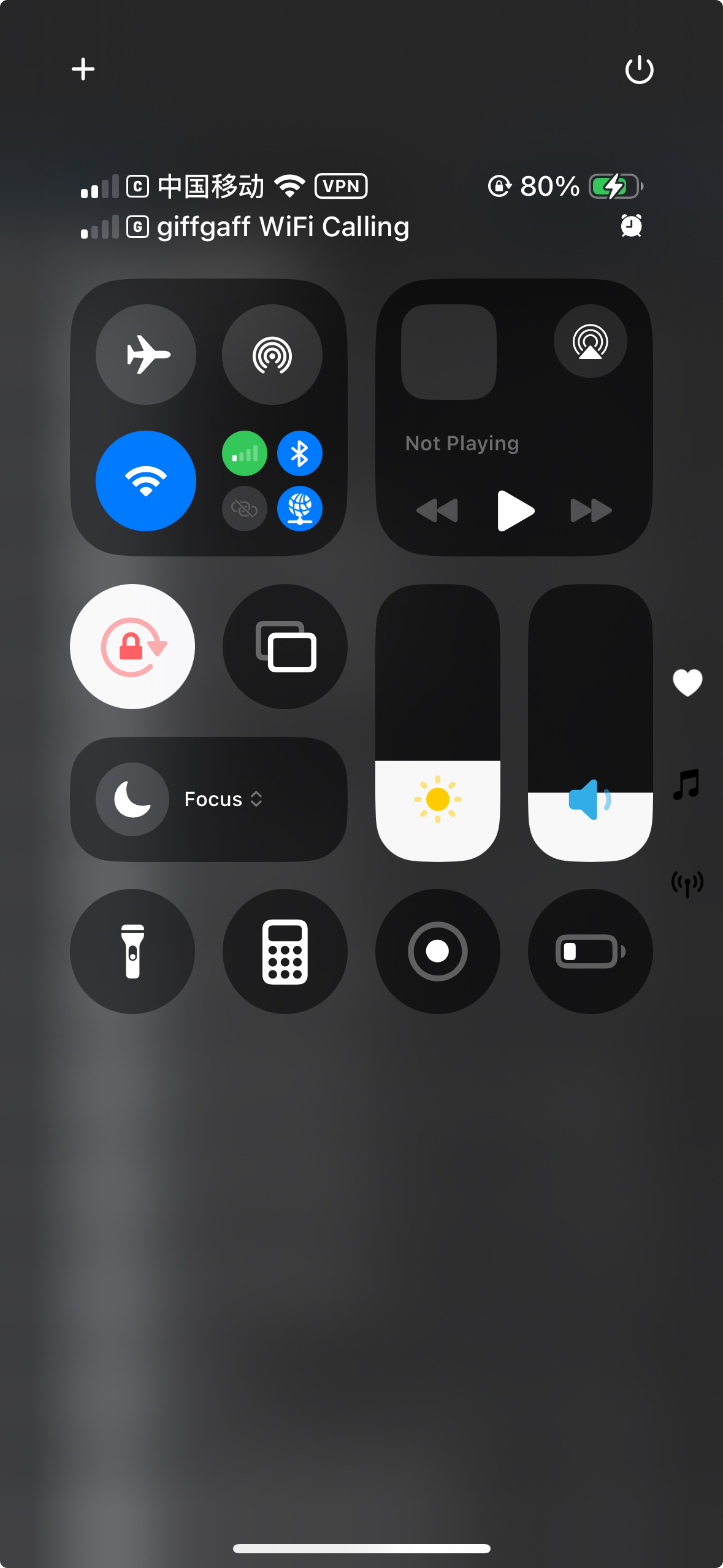 关闭飞行模式即可双待
